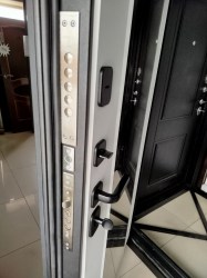 Входная дверь Эгоист Белый Дуб