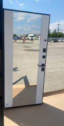 Входная дверь Монарх