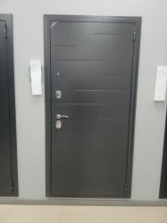 Входная дверь Нова